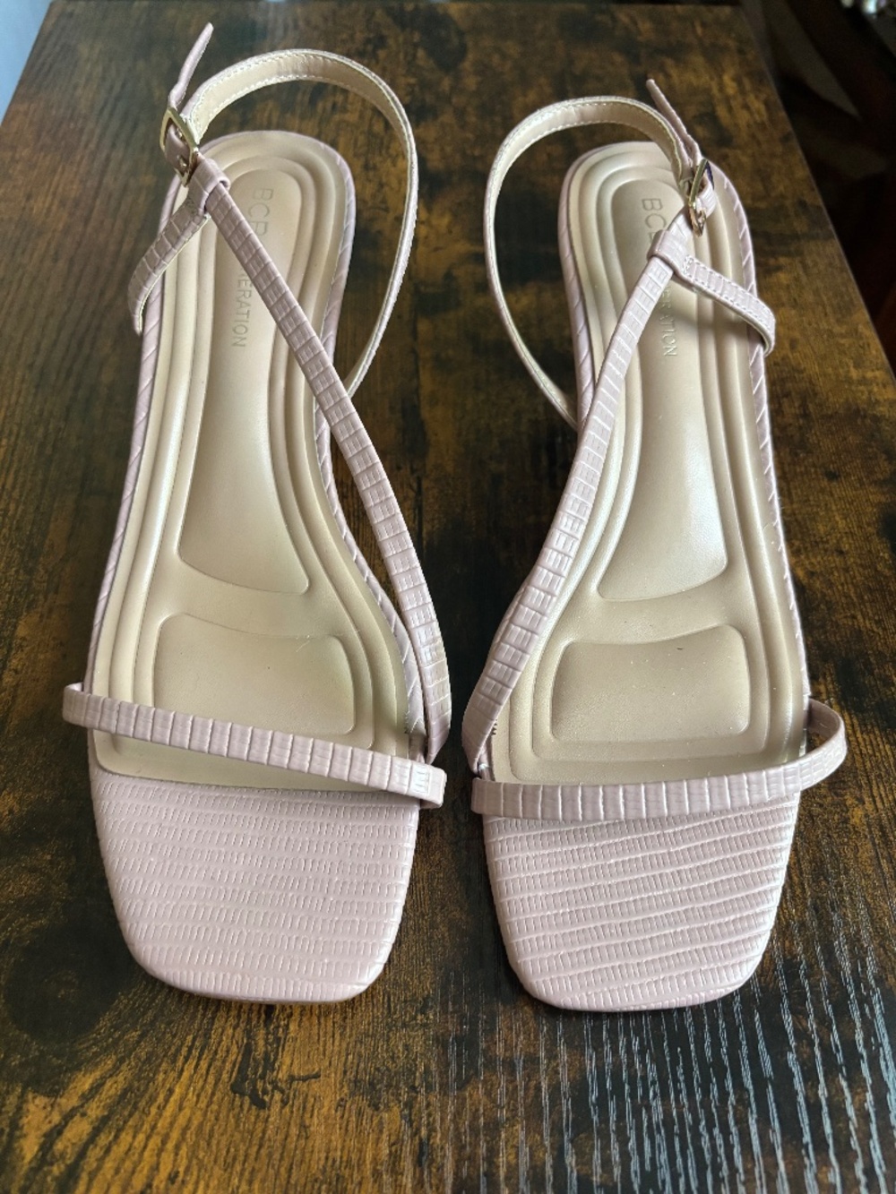 BCBGeneration Liyana Blush Pink Strappy Kitten Heel Sandals 9